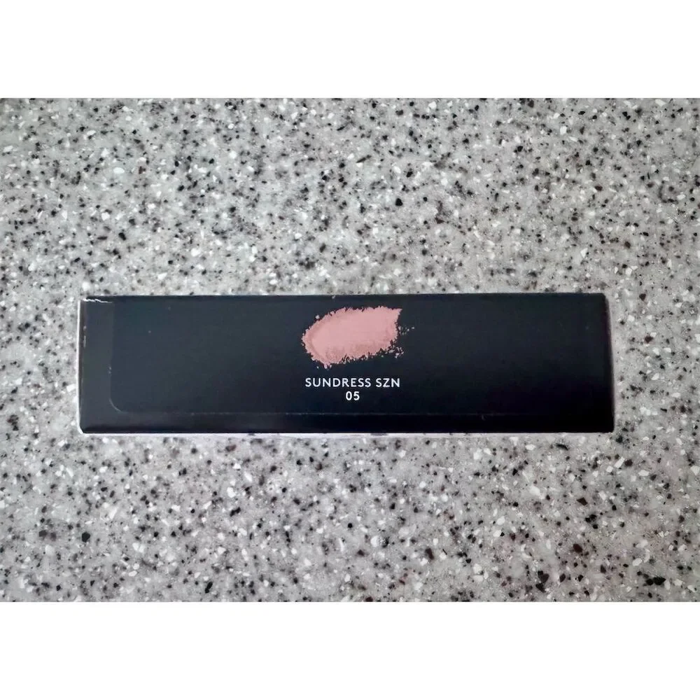 Fenty Beauty Cheeks Suede‎ Powder Blush Sundress SZN Matte Finish